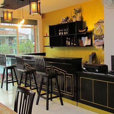 La Piccola Patong Hotell Exteriör bild