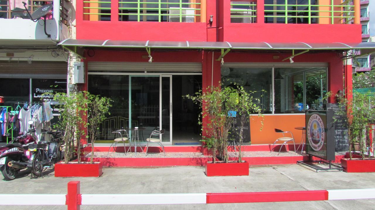 La Piccola Patong Hotell Exteriör bild